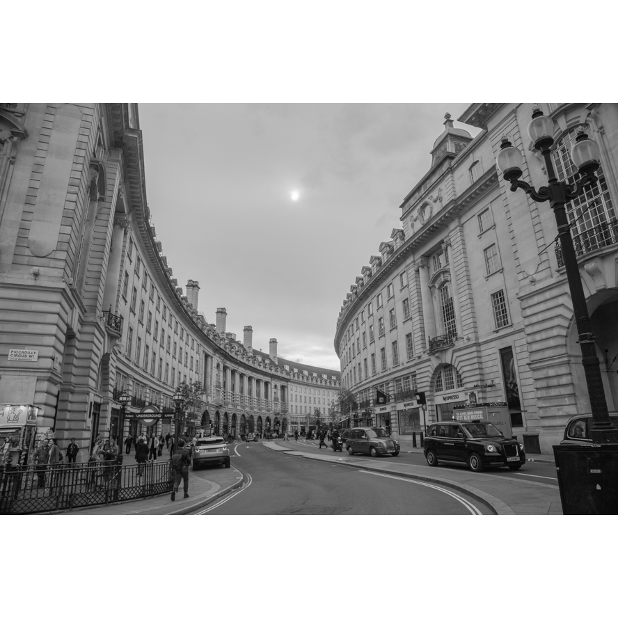 Curves of Regent Street