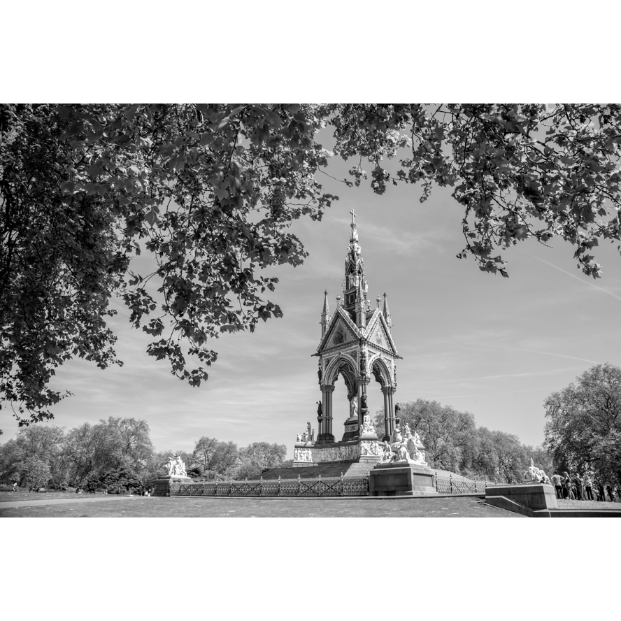 Monument in Stillness